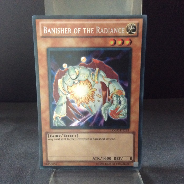 Yugioh! X3 Banisher Of The Radiance (común) Tercia Banisher Of The Radiance Inglés