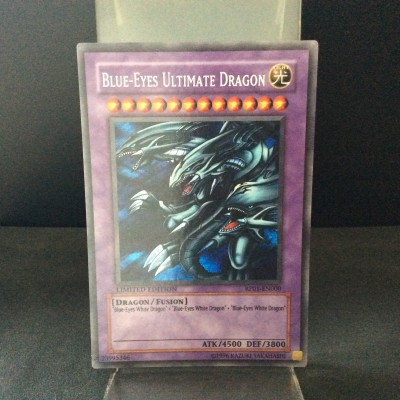 Blue-Eyes Ultimate Dragon