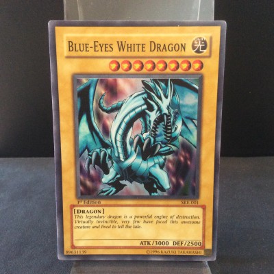 Blue-Eyes White Dragon